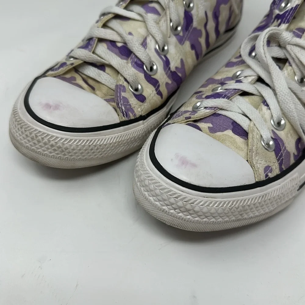 Converse Purple Camo Size 9 Men’s. 11 women’s